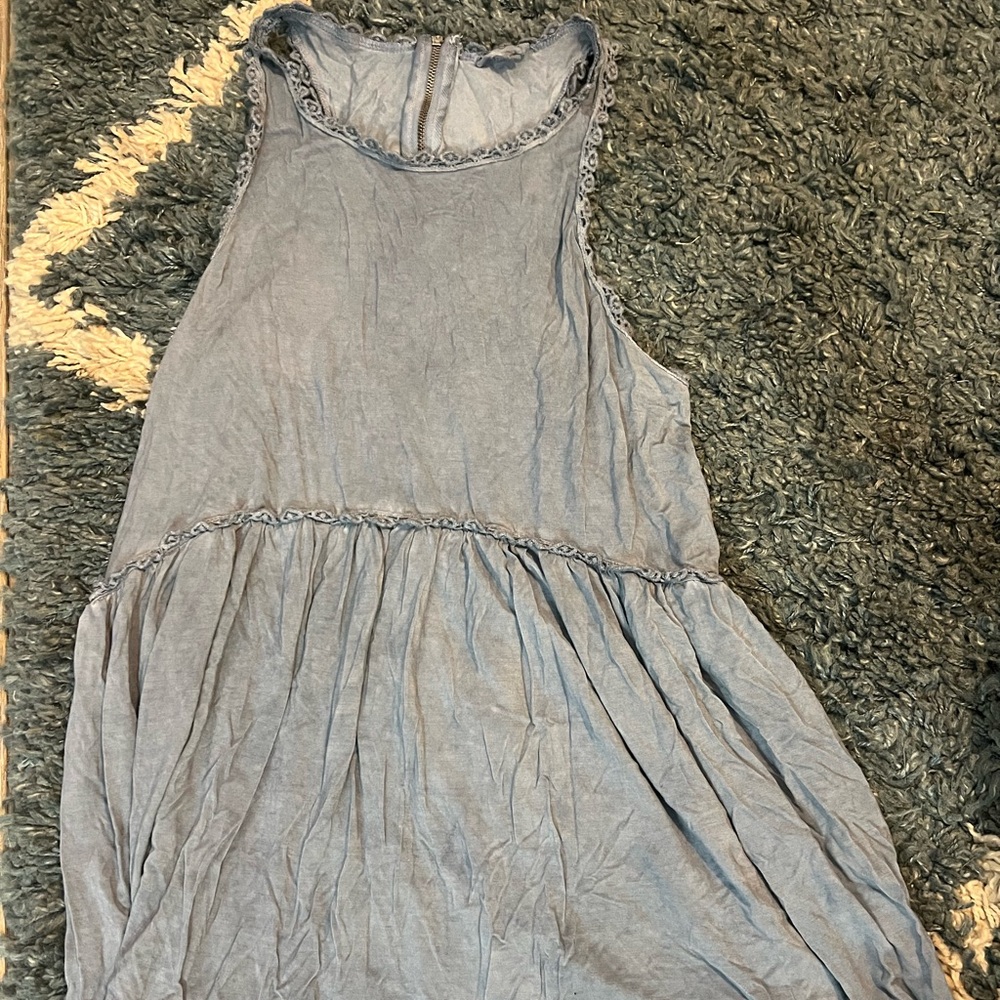POL Blue washed Detail Top